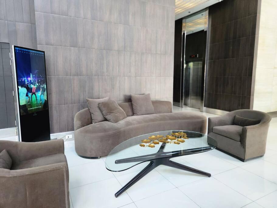 Bgc Fresh & Cozy Studio Near Burgos Circle With Fast Internet Connection Manila Exterior foto